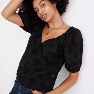 Madewell Puff Short Sleeve Wrap Top Blouse in Floral Jacquard Black